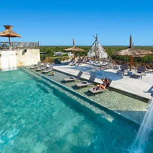 naala-tulum.quintano-roohotels.com/