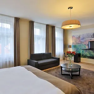 & Aparthotel Praag